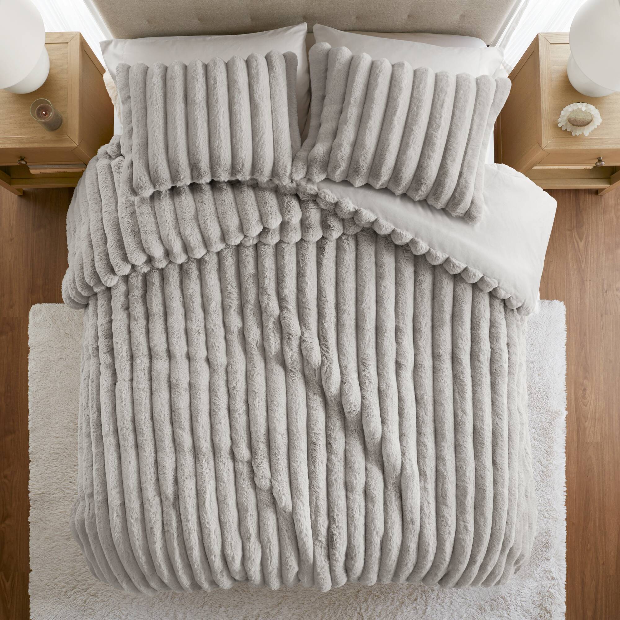 Madison Park Jasmine Faux Fur Comforter Set — Light Gray, detail