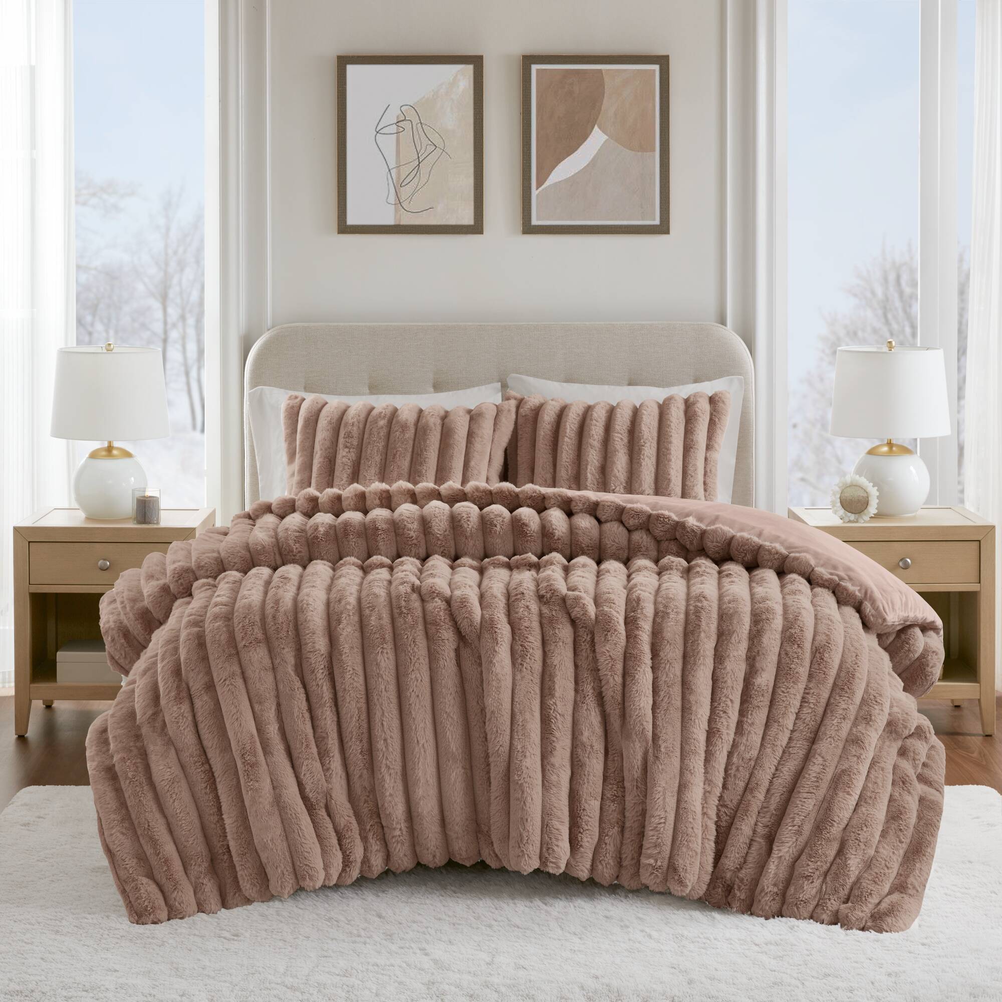 Madison Park Jasmine Faux Fur Comforter Set — Mocha, full bed view