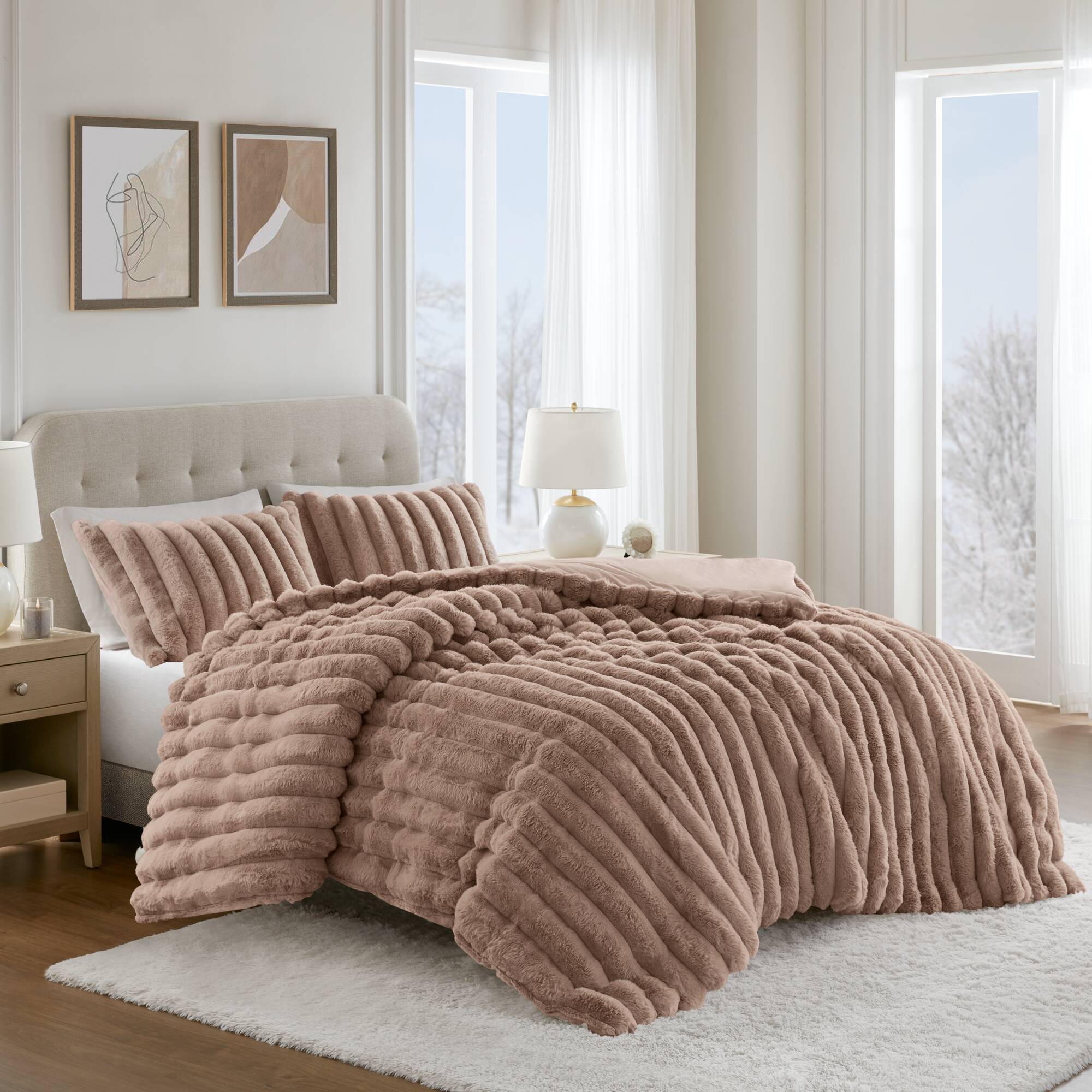 Madison Park Jasmine Faux Fur Comforter Set — Mocha, detail