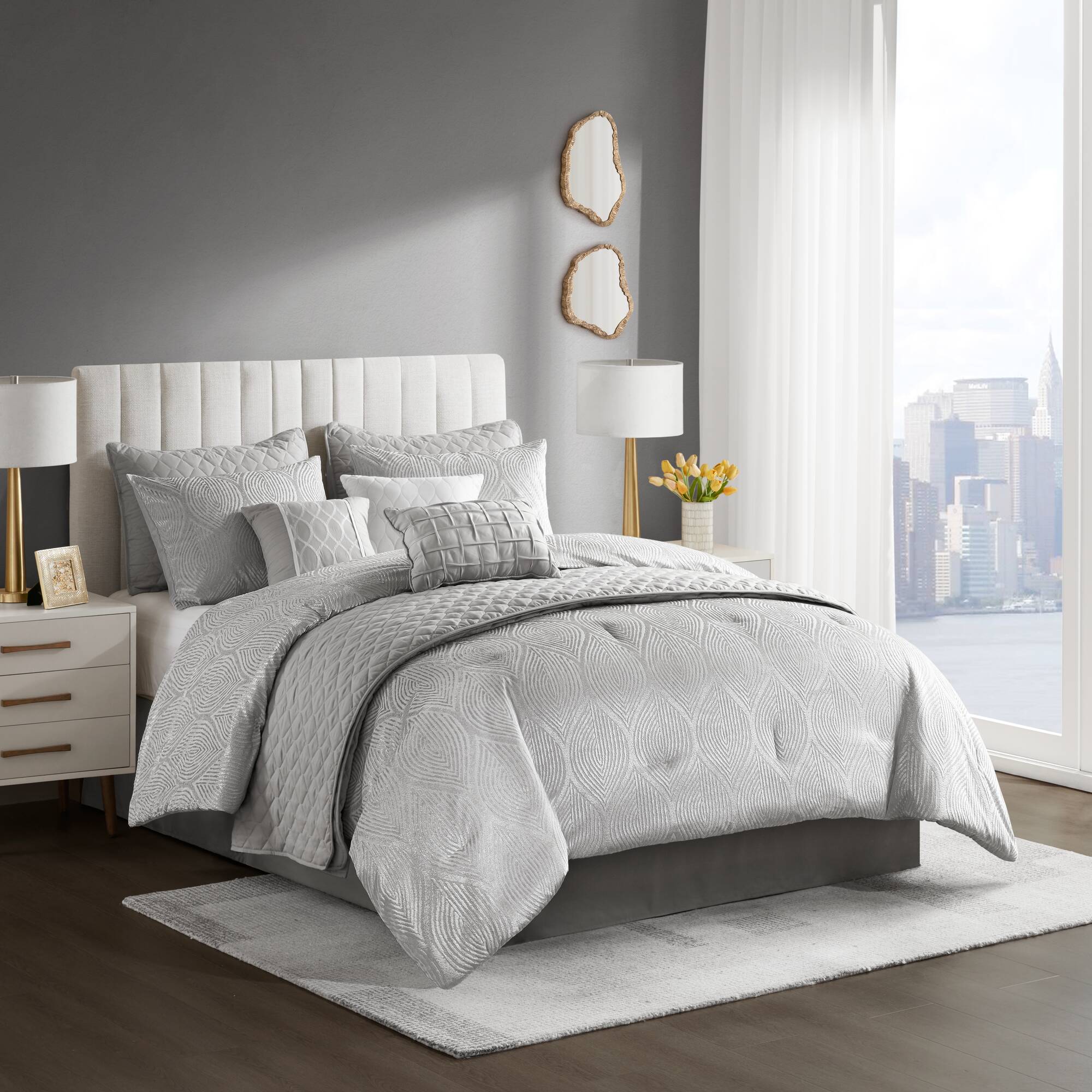 Madison Park Nocturne Comforter Set — Grey, styled detail