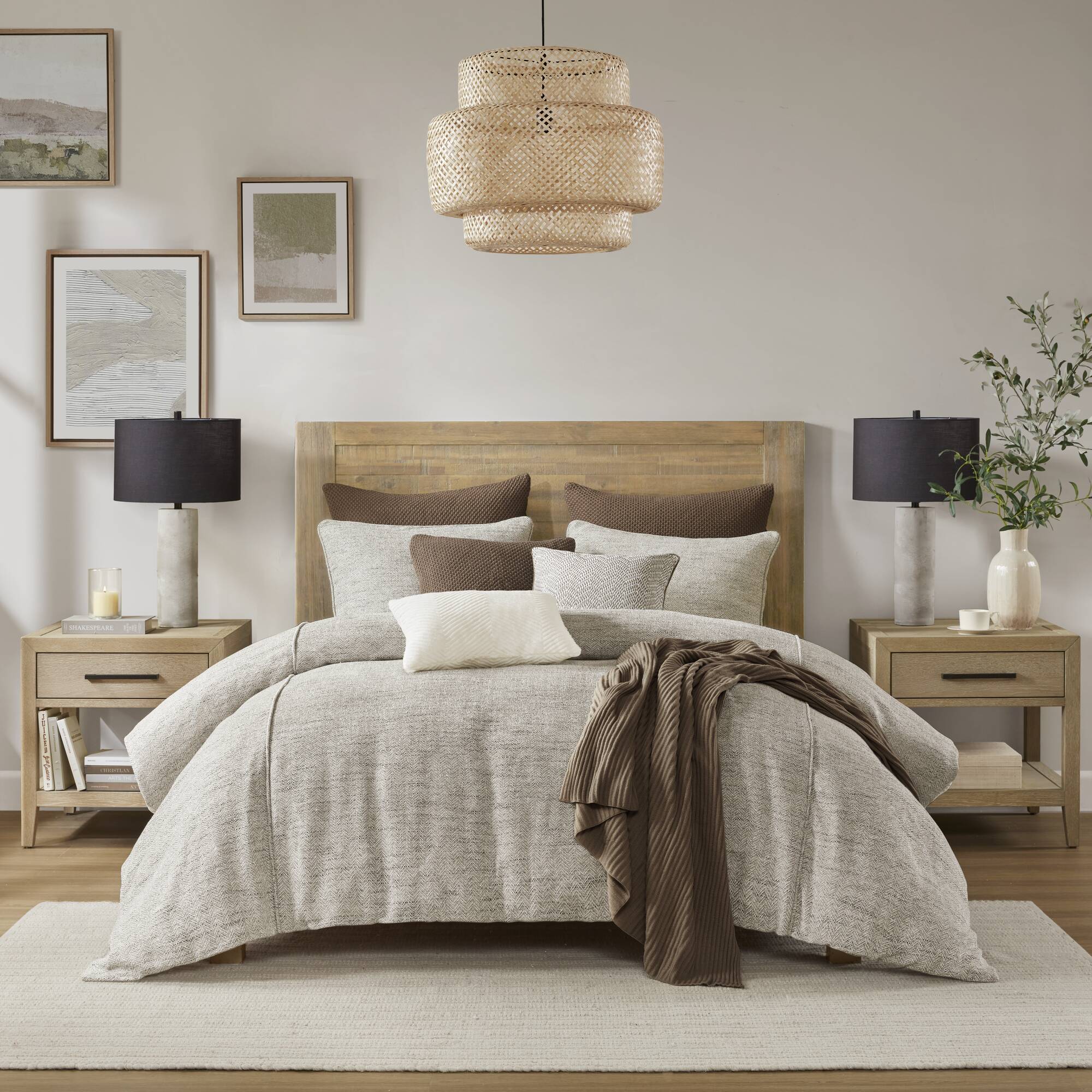 Madison Park Signature Chapman Comforter Set — Neutral Ivory, full bed view