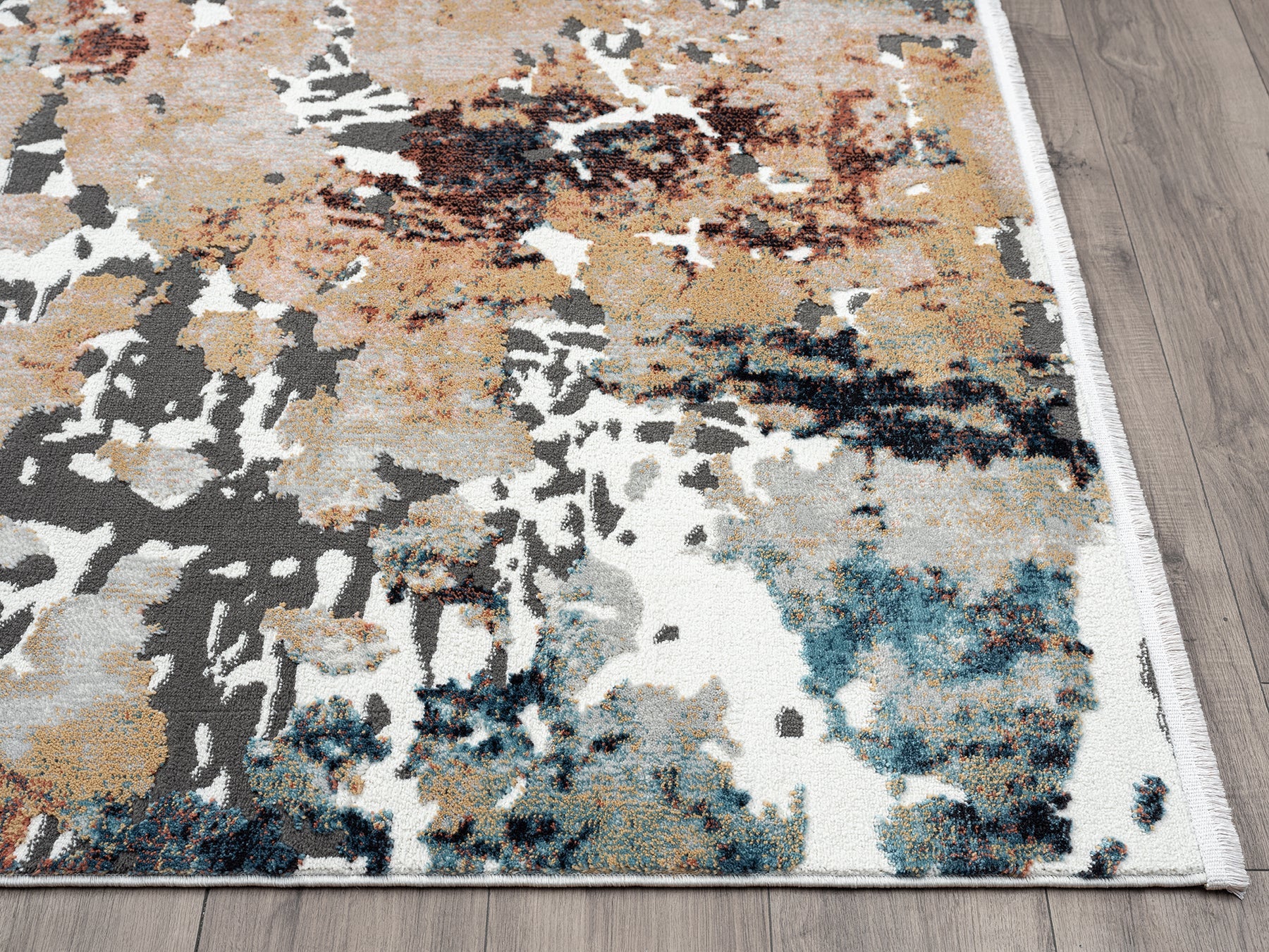 Abstract Cekerek 5&#39; 3&quot; x 7&#39; 6&quot; Area Rug