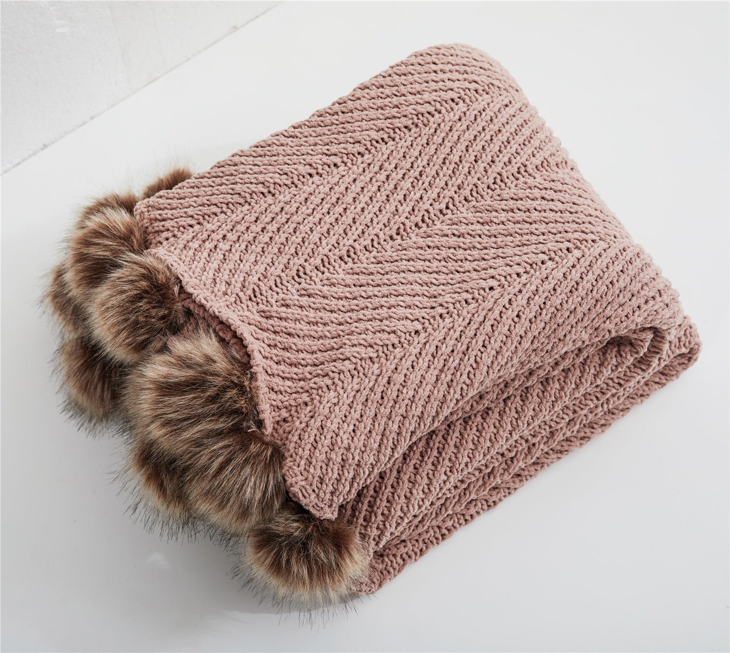 Throw Blanket Herringbone Chenille Kitten For Bedroom Sofa Living Room - MyJardine